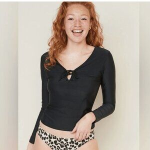 NWT Old Navy Lace-Up V-Neck Rashguard Swim Top Size XL Black UPF 50